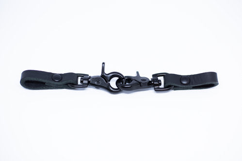 Steigbügelhalter aus Fettleder