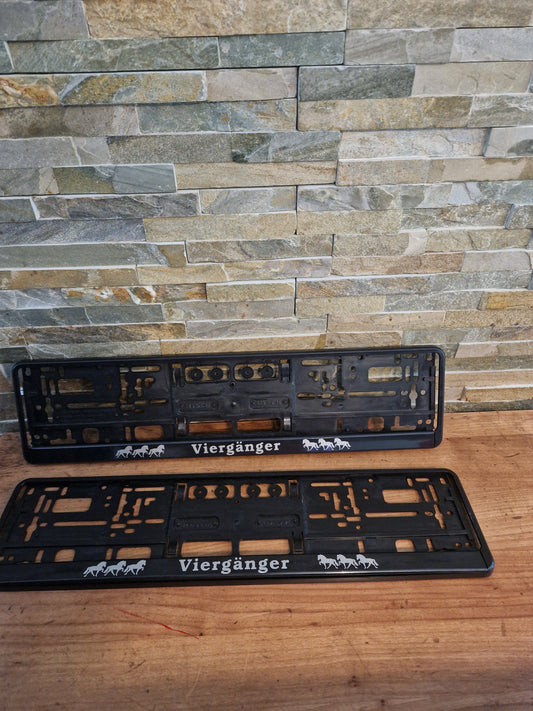 Autokennzeichenhalter mit Islandpferden (personalisierbar)