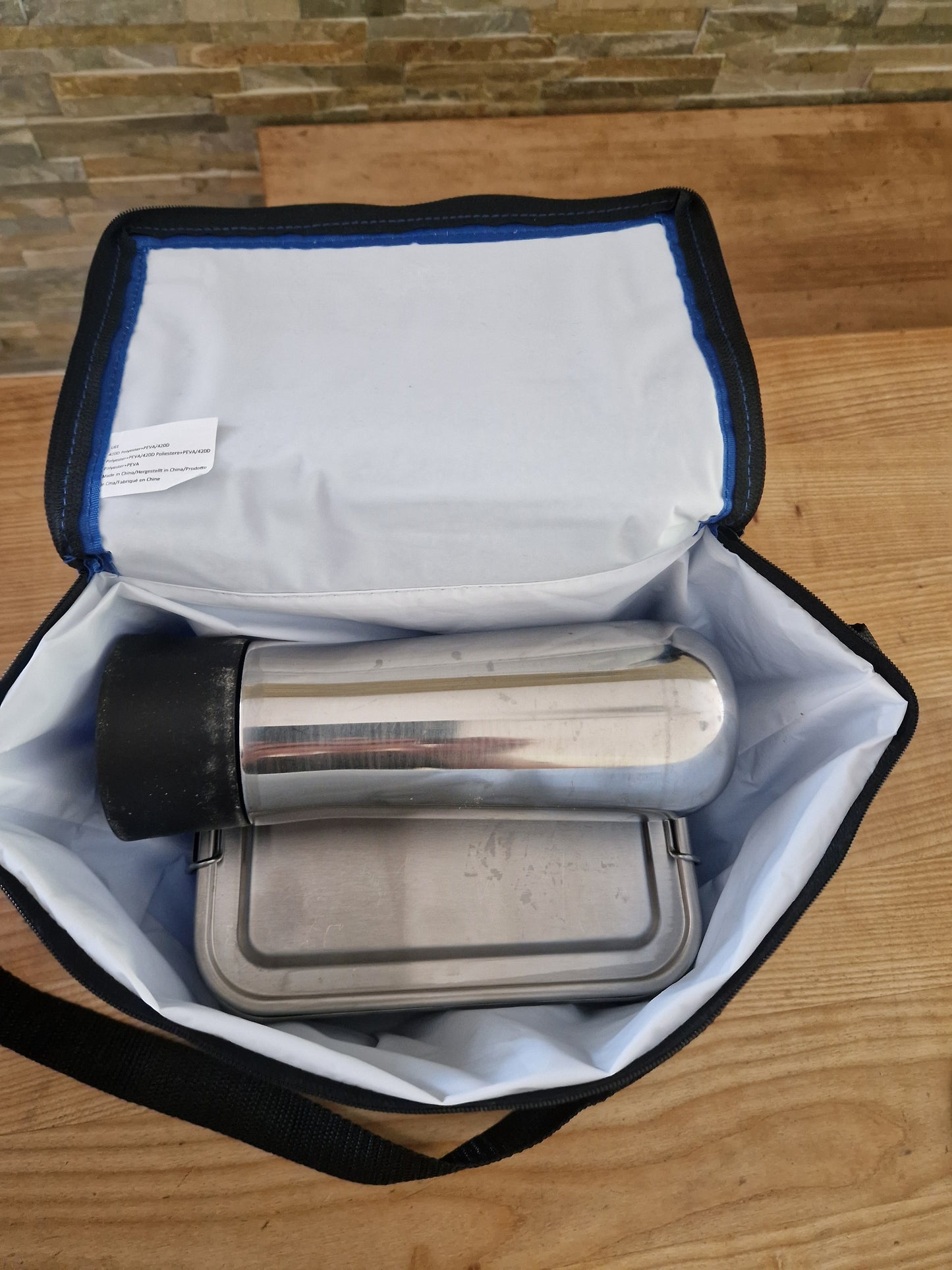 Wasserfeste kleine Kühltasche mit Sleipnir Islandpferdebedarflogo