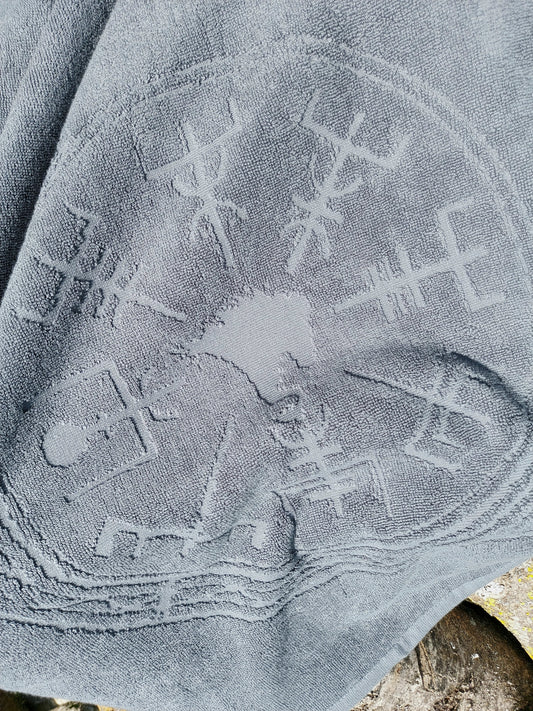 VATN - XL-Badehandtuch 90cm x 180cm von Ís Knapar