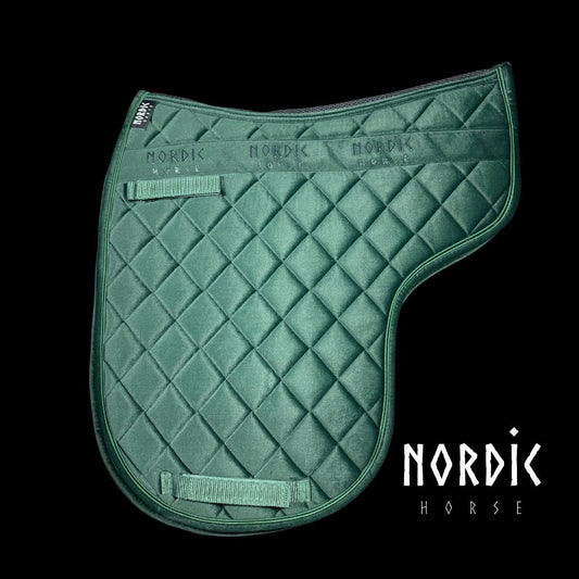 Weiche Samt-Sattelunterlage von NORDIC HORSE