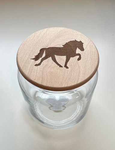 Glas mit Holzdeckel