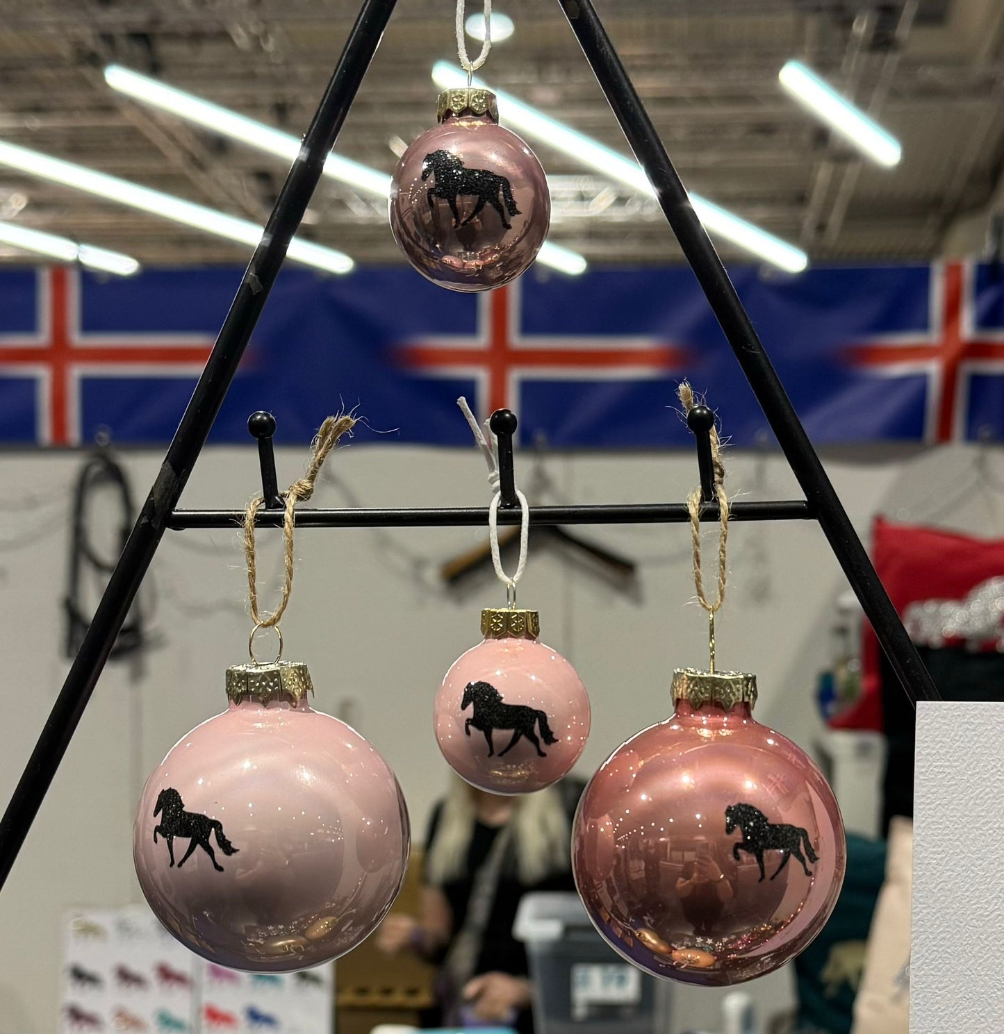 Weihnachtsbaumkugeln mit Tölter