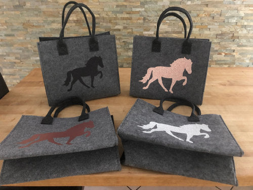 Wunderschöne, dunkelgraue Tasche mit Tölter personalisiert