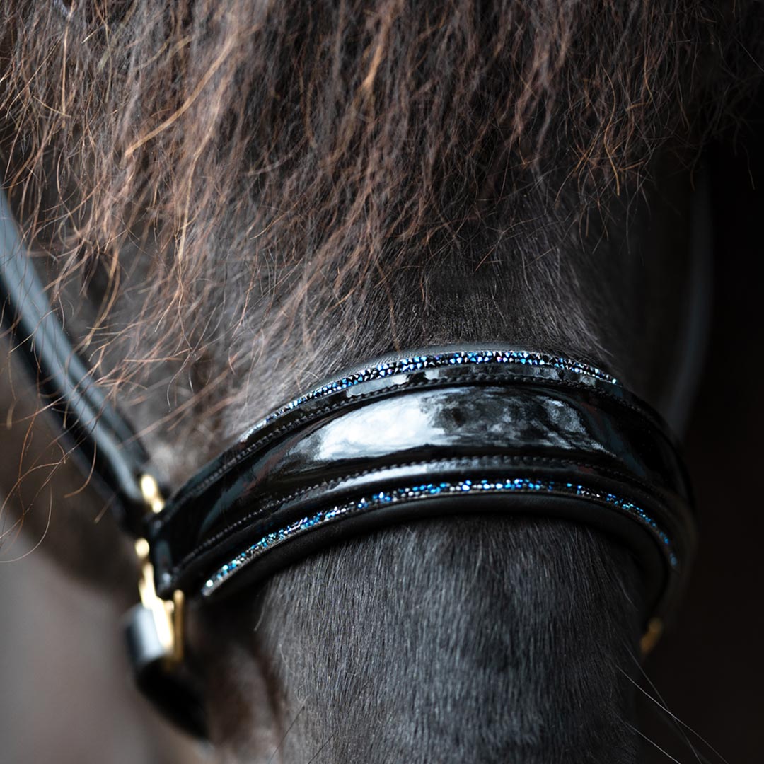 Flínt halter from UNIQUE 