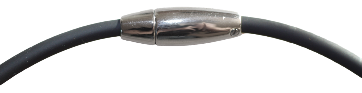 Silikonhalskette mit poliertem Islandpferd von Karlslund