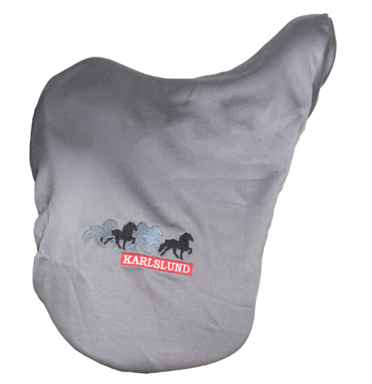 Sattelschoner Magni aus weichem Fleece von Karlslund