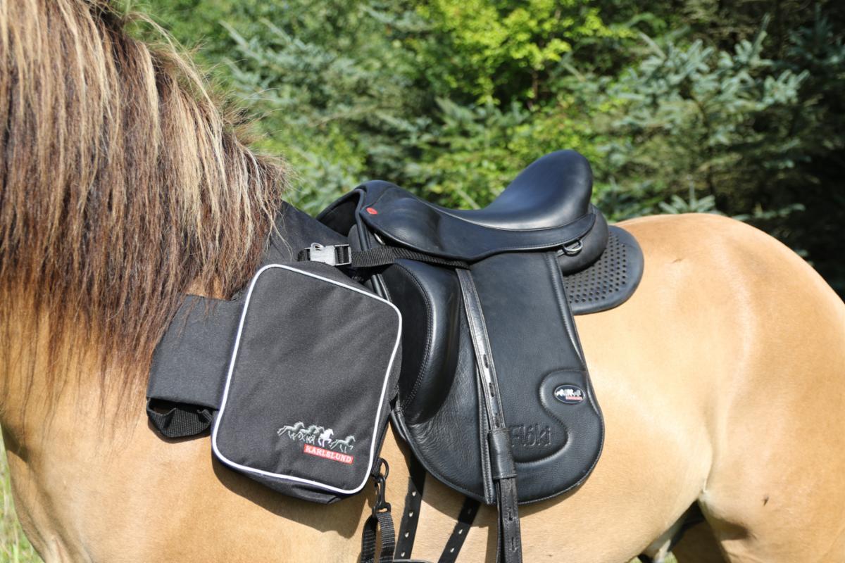 Saddlebags made of nylon material from Karlslund