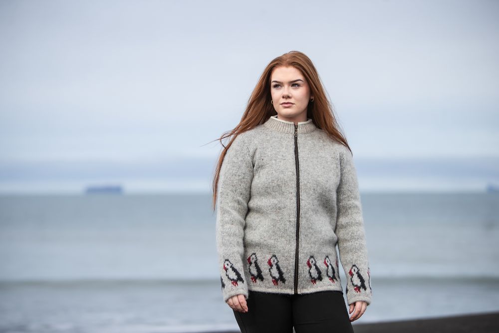 Puffin (Papageitaucher) Wollcardigan von KIDKA